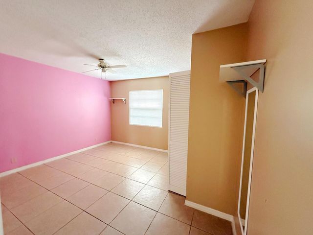 2361 SE 27th Street, Okeechobee, FL 34974