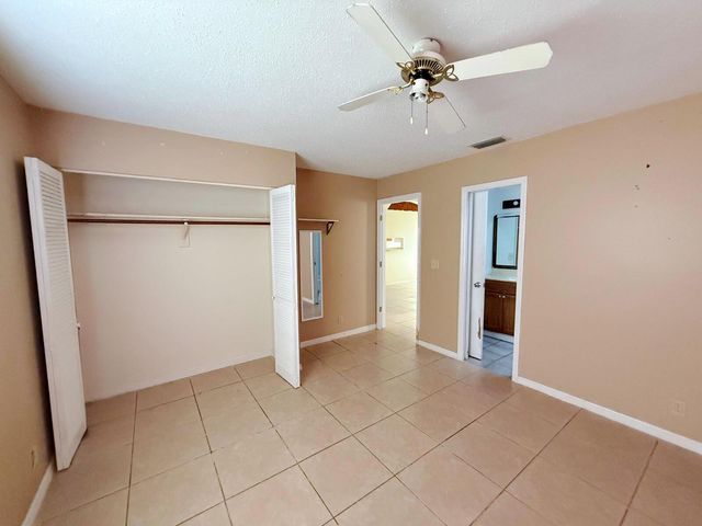 2361 SE 27th Street, Okeechobee, FL 34974