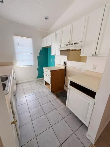 2361 SE 27th Street, Okeechobee, FL 34974