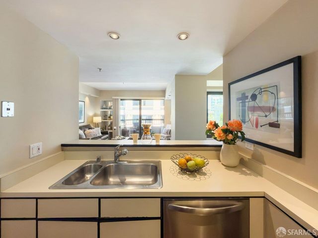 601 Van Ness Avenue 411, San Francisco, CA 94102