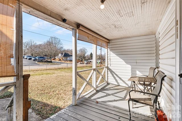 911 N Walnut Street, Kannapolis, NC 28081