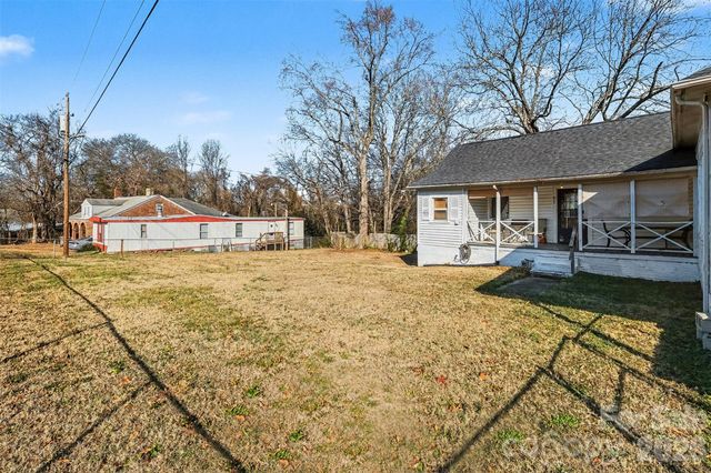 911 N Walnut Street, Kannapolis, NC 28081