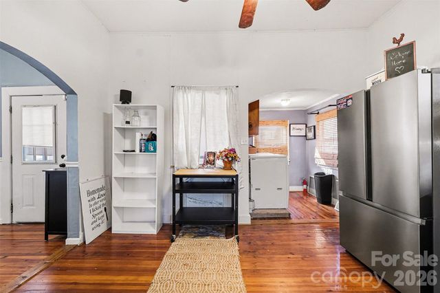 911 N Walnut Street, Kannapolis, NC 28081