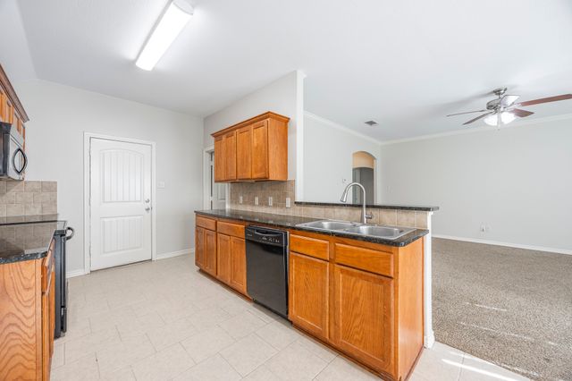 137 Lipan Street, Greenville, TX 75402