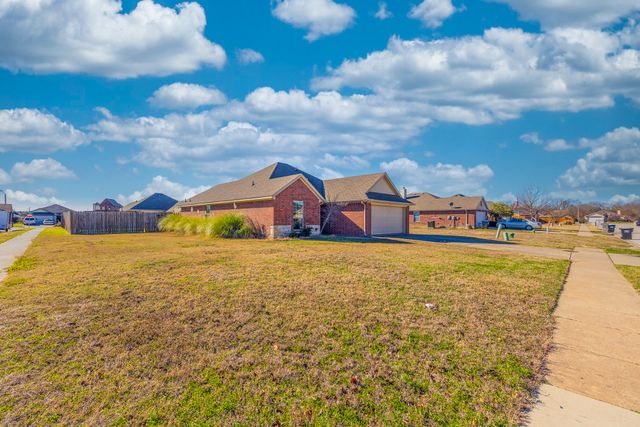 137 Lipan Street, Greenville, TX 75402