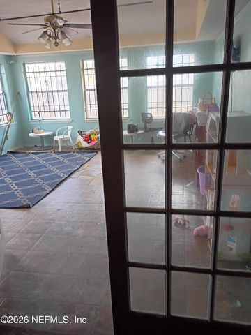 8265 DOVER CLIFF Court, Jacksonville, FL 32244