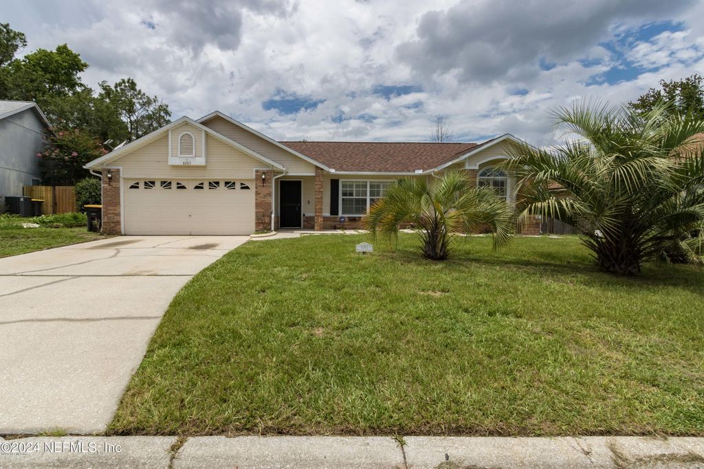 8265 DOVER CLIFF Court, Jacksonville, FL 32244