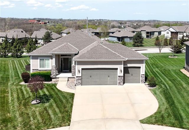 1214 Cothran Court, Raymore, MO 64083