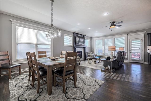 1214 Cothran Court, Raymore, MO 64083