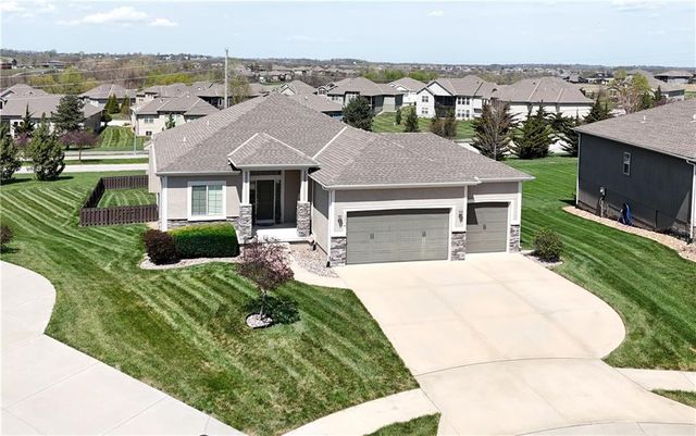 1214 Cothran Court, Raymore, MO 64083