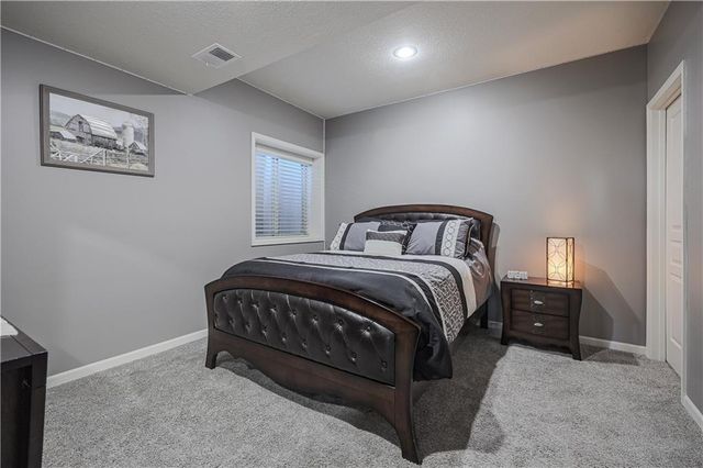 1214 Cothran Court, Raymore, MO 64083