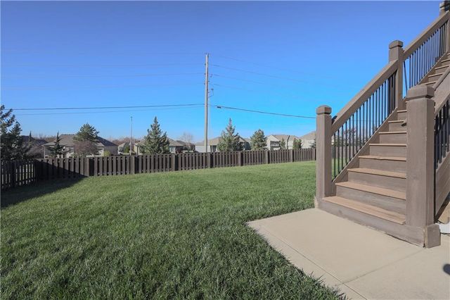 1214 Cothran Court, Raymore, MO 64083