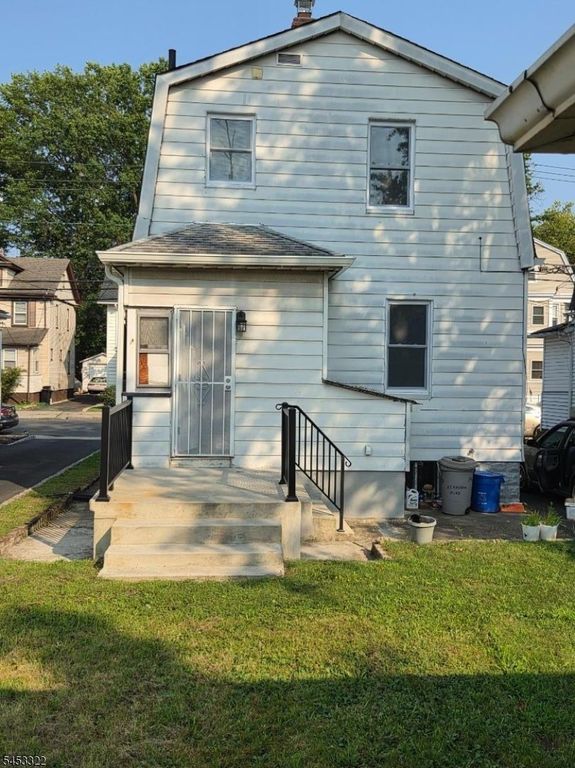 195 Kerrigan Blvd, Newark City, NJ 07106 — photo 2
