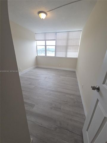 2025 NE 164th Street 309, North Miami Beach, FL 33162
