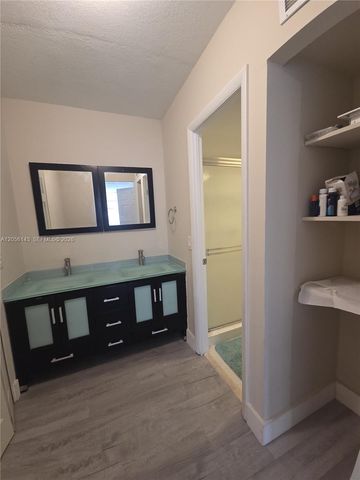 2025 NE 164th Street 309, North Miami Beach, FL 33162