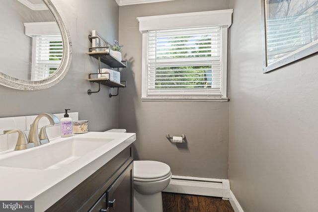 845 G AVE, Glenside, PA 19038