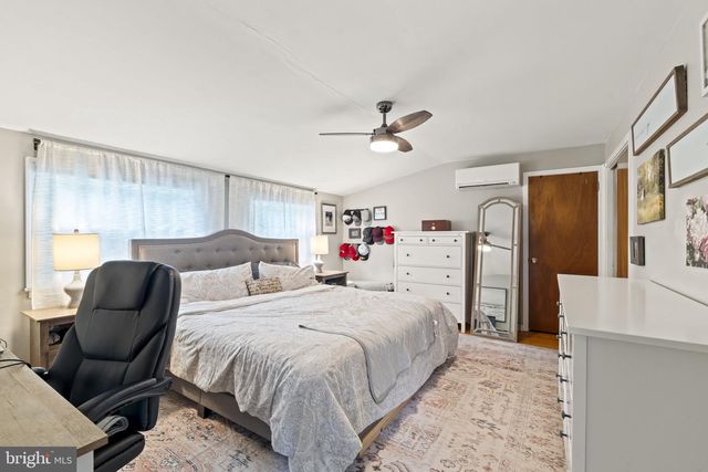 845 G AVE, Glenside, PA 19038