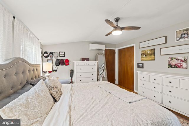 845 G AVE, Glenside, PA 19038