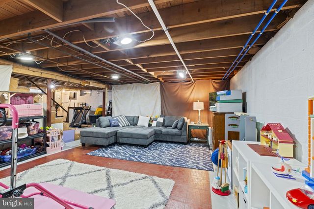 845 G AVE, Glenside, PA 19038