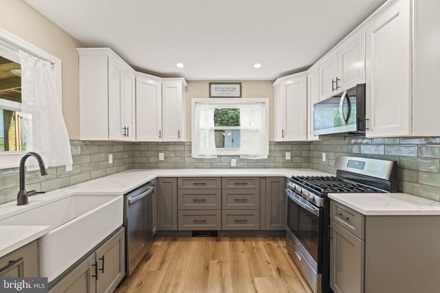 845 G AVE, Glenside, PA 19038