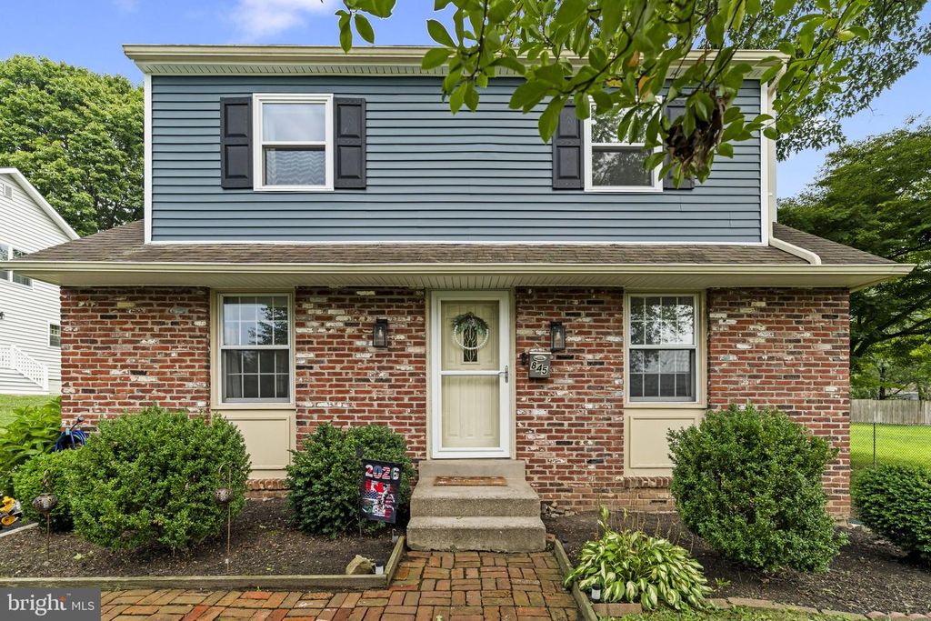 845 G AVE, Glenside, PA 19038