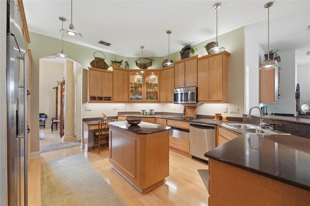 523 GREENWAY DRIVE, Lake Wales, FL 33898
