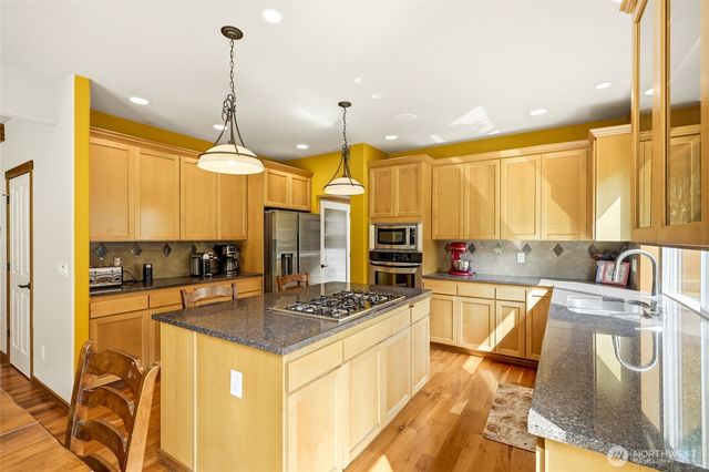 19826 3rd Avenue NW, Arlington, WA 98223