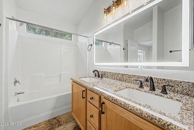 7660 E DOVER Street, Mesa, AZ 85207