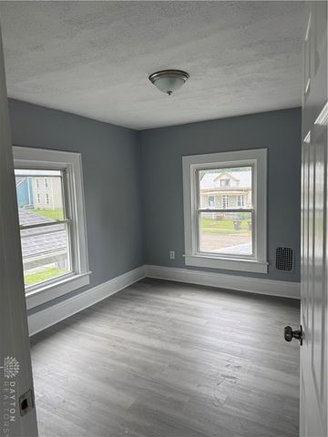 1530 W Main Street, Springfield, OH 45504