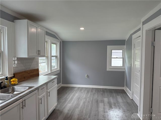 1530 W Main Street, Springfield, OH 45504