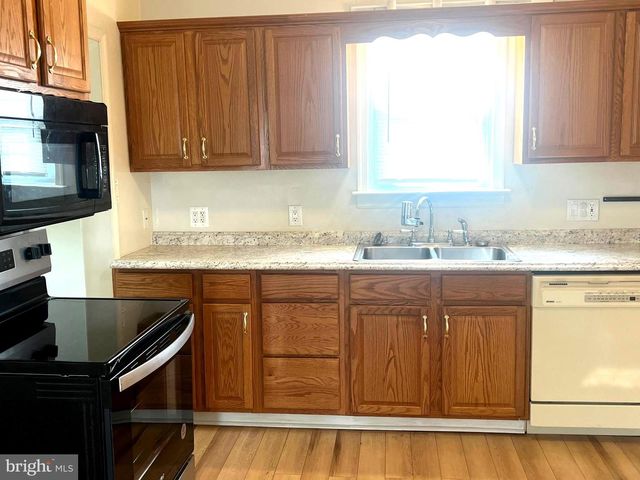 13 W OAK RIDGE DR, Hagerstown, MD 21740