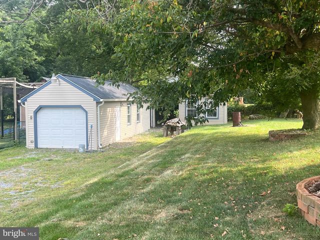 13 W OAK RIDGE DR, Hagerstown, MD 21740