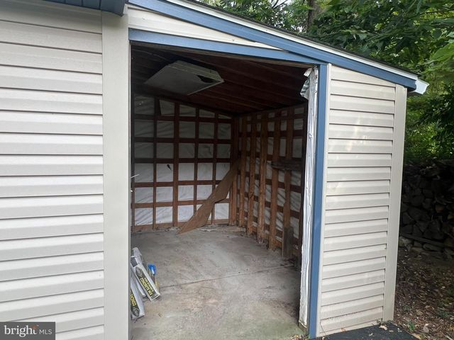 13 W OAK RIDGE DR, Hagerstown, MD 21740