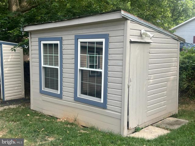 13 W OAK RIDGE DR, Hagerstown, MD 21740