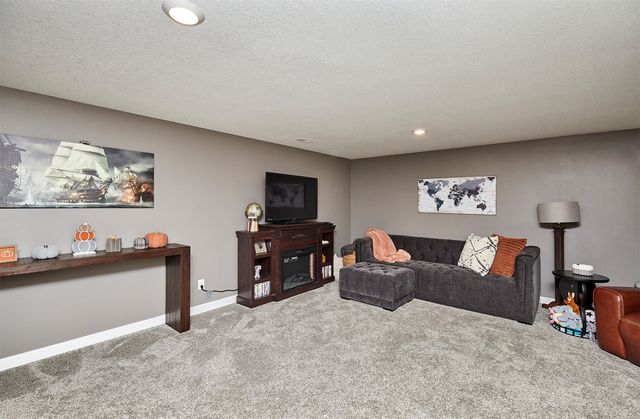 2605 SW 23rd Street, Ankeny, IA 50023