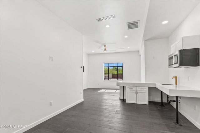 443 S Stone Avenue, Tucson, AZ 85701