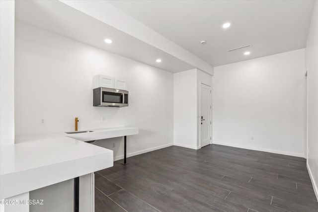 443 S Stone Avenue, Tucson, AZ 85701