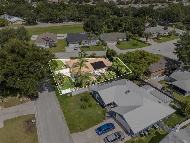 307 STERLING DRIVE, Winter Haven, FL 33884