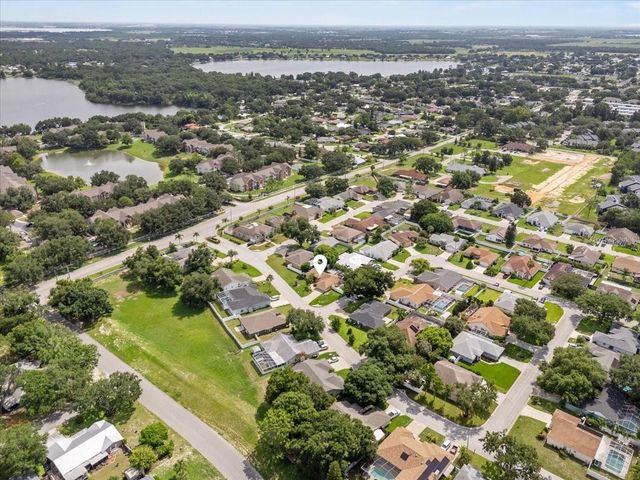 307 STERLING DRIVE, Winter Haven, FL 33884