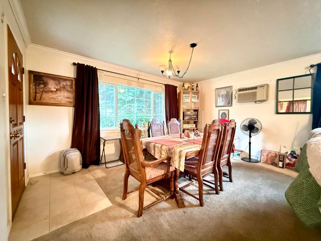 920 SW Pine Street, Grants Pass, OR 97526