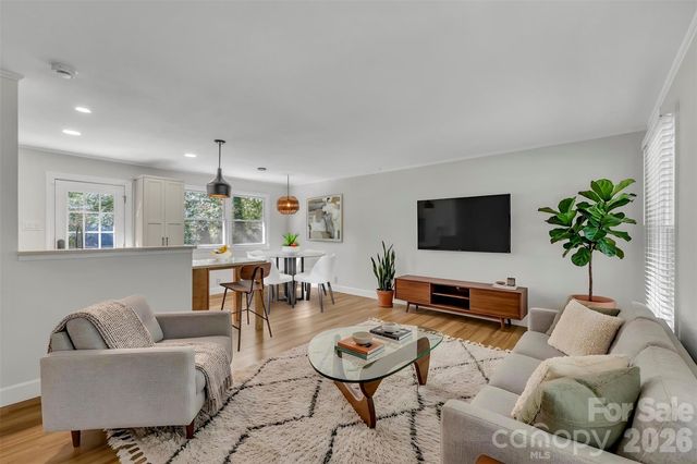 5312 Furman Place, Charlotte, NC 28210