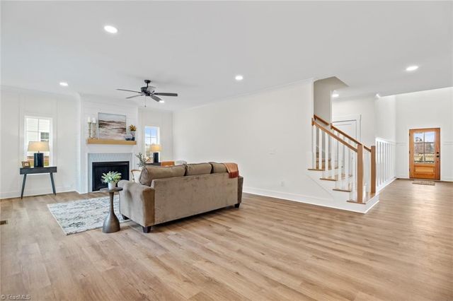 153 Summerlyn Drive, Mocksville, NC 27028