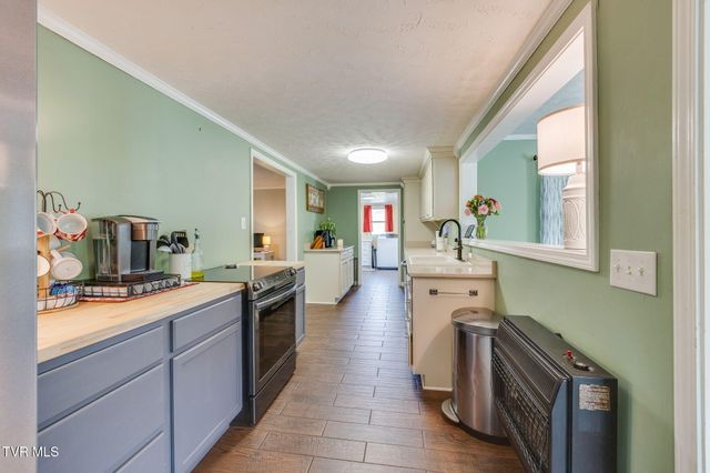 156 Simpson Road, Church Hill, TN 37642