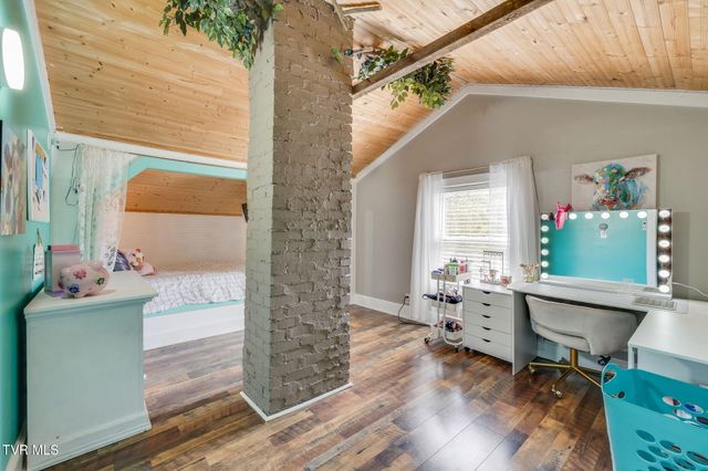 156 Simpson Road, Church Hill, TN 37642