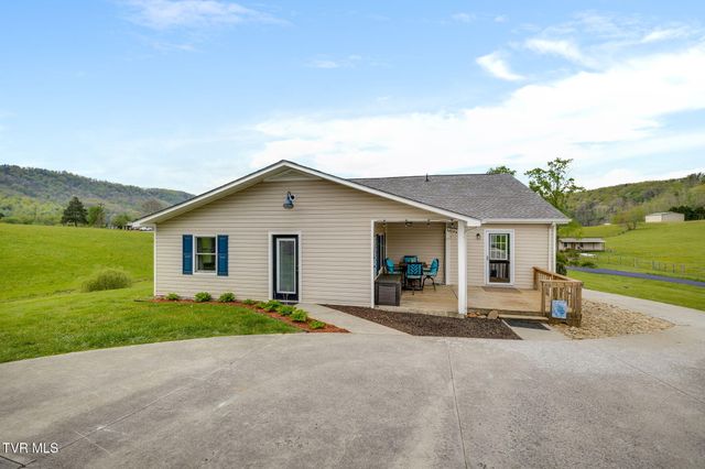 156 Simpson Road, Church Hill, TN 37642