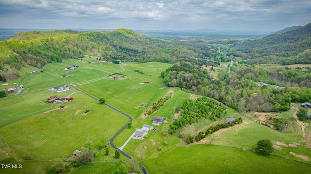 156 Simpson Road, Church Hill, TN 37642