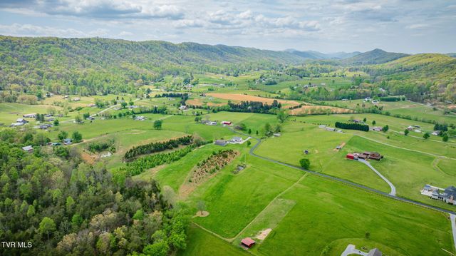 156 Simpson Road, Church Hill, TN 37642