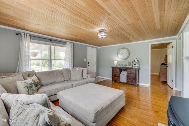 156 Simpson Road, Church Hill, TN 37642