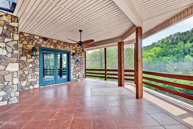 24327 North Fork River Road, Abingdon, VA 24210