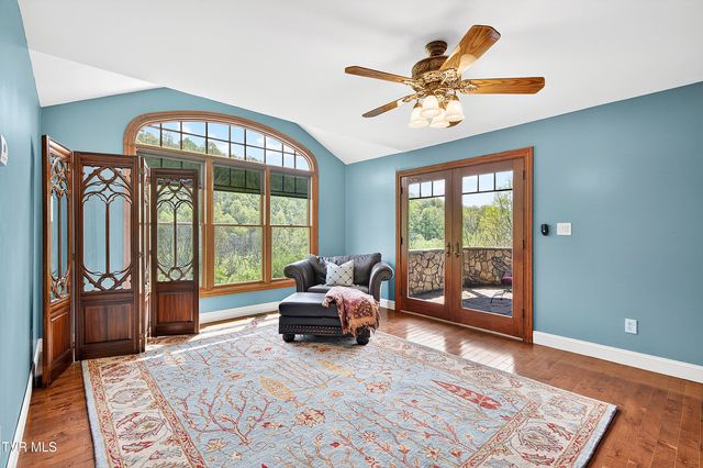 24327 North Fork River Road, Abingdon, VA 24210